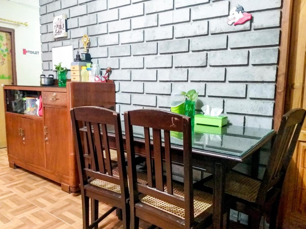 Ngampilan Backpacker Hostel Джокякарта Екстериор снимка