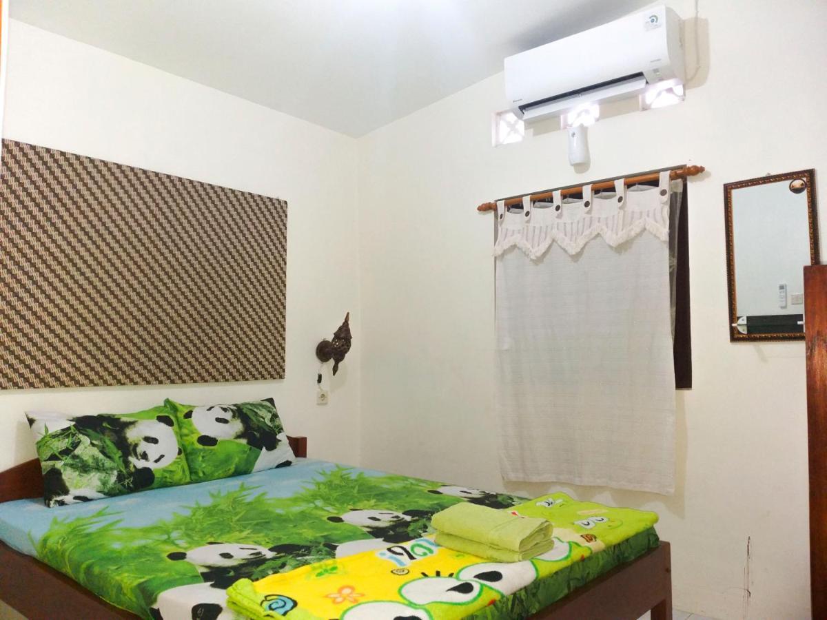 Ngampilan Backpacker Hostel Джокякарта Екстериор снимка
