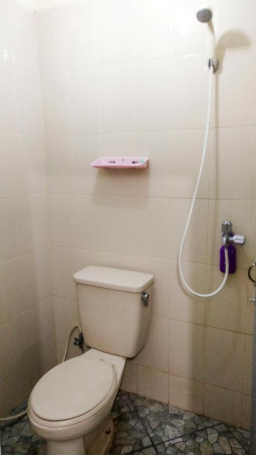 Ngampilan Backpacker Hostel Джокякарта Екстериор снимка