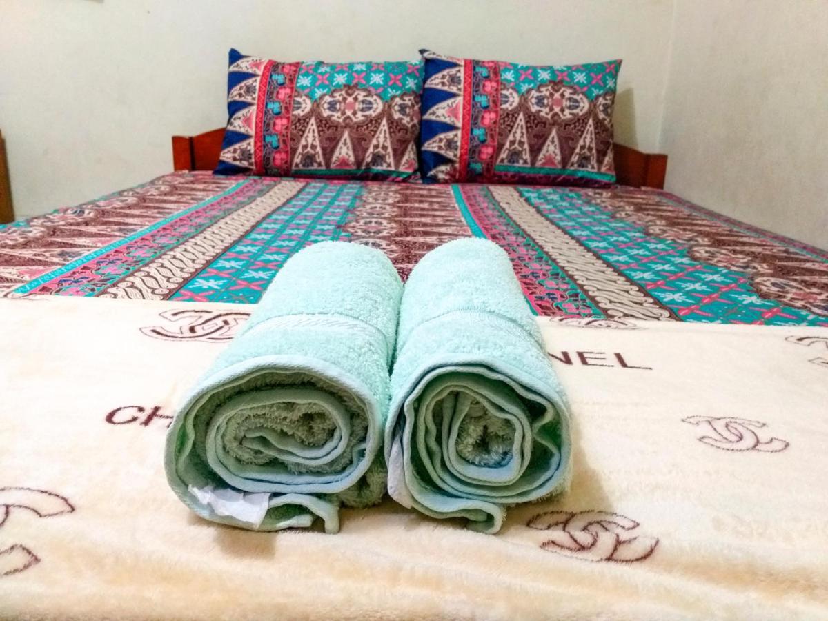 Ngampilan Backpacker Hostel Джокякарта Екстериор снимка
