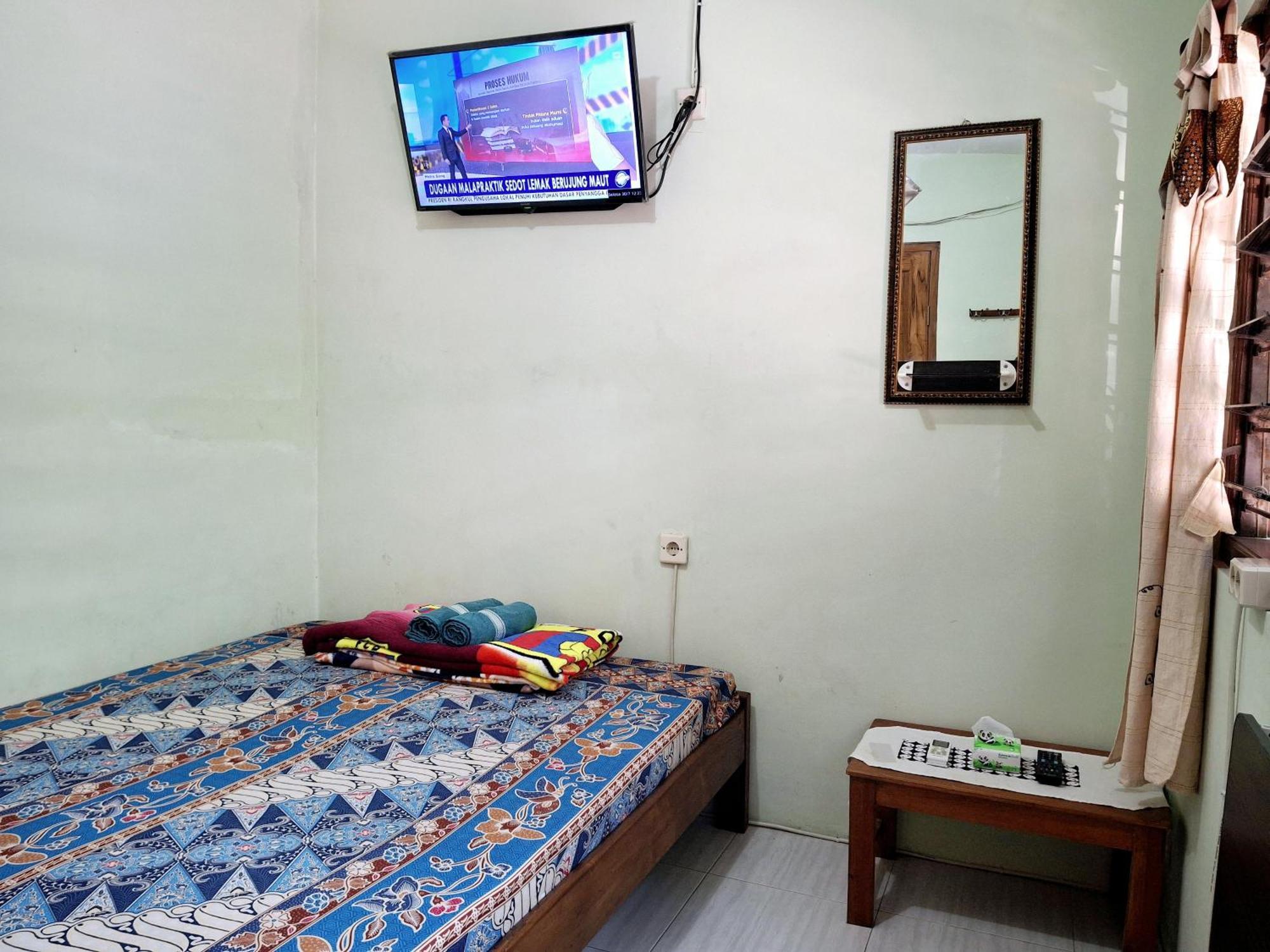 Ngampilan Backpacker Hostel Джокякарта Екстериор снимка